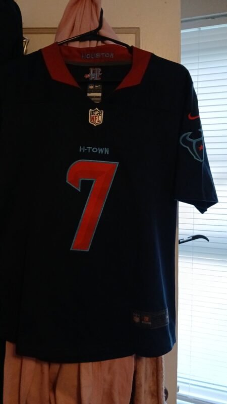 Image #1 from Kaarn West